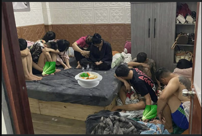 ❗️ Phát hiện 5 nam 5 nữ tổ chức ăn Lẩu tại phòng ngủ lúc rạng sáng  🥲👇